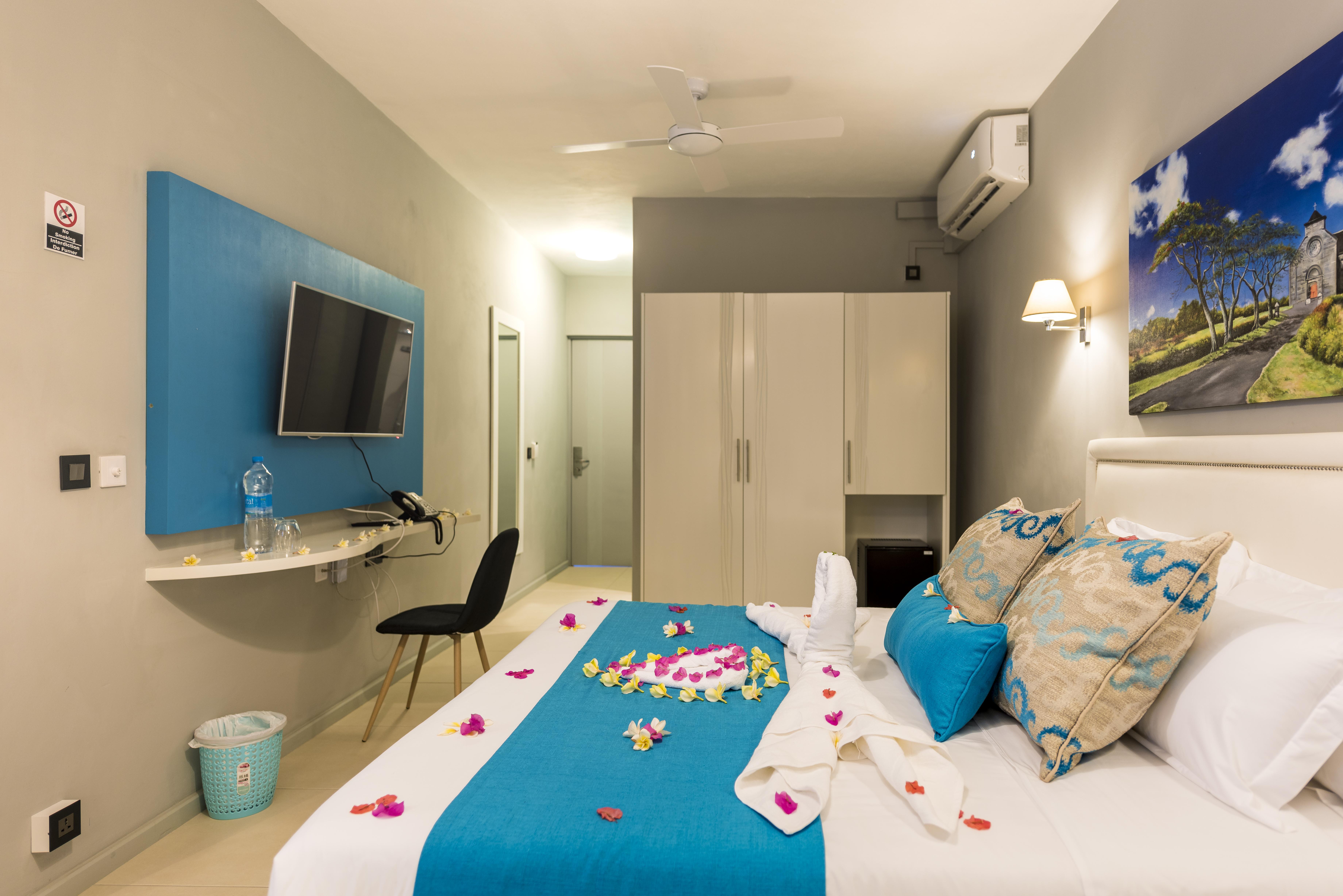 Azur Paradise Grand Baie Exterior photo