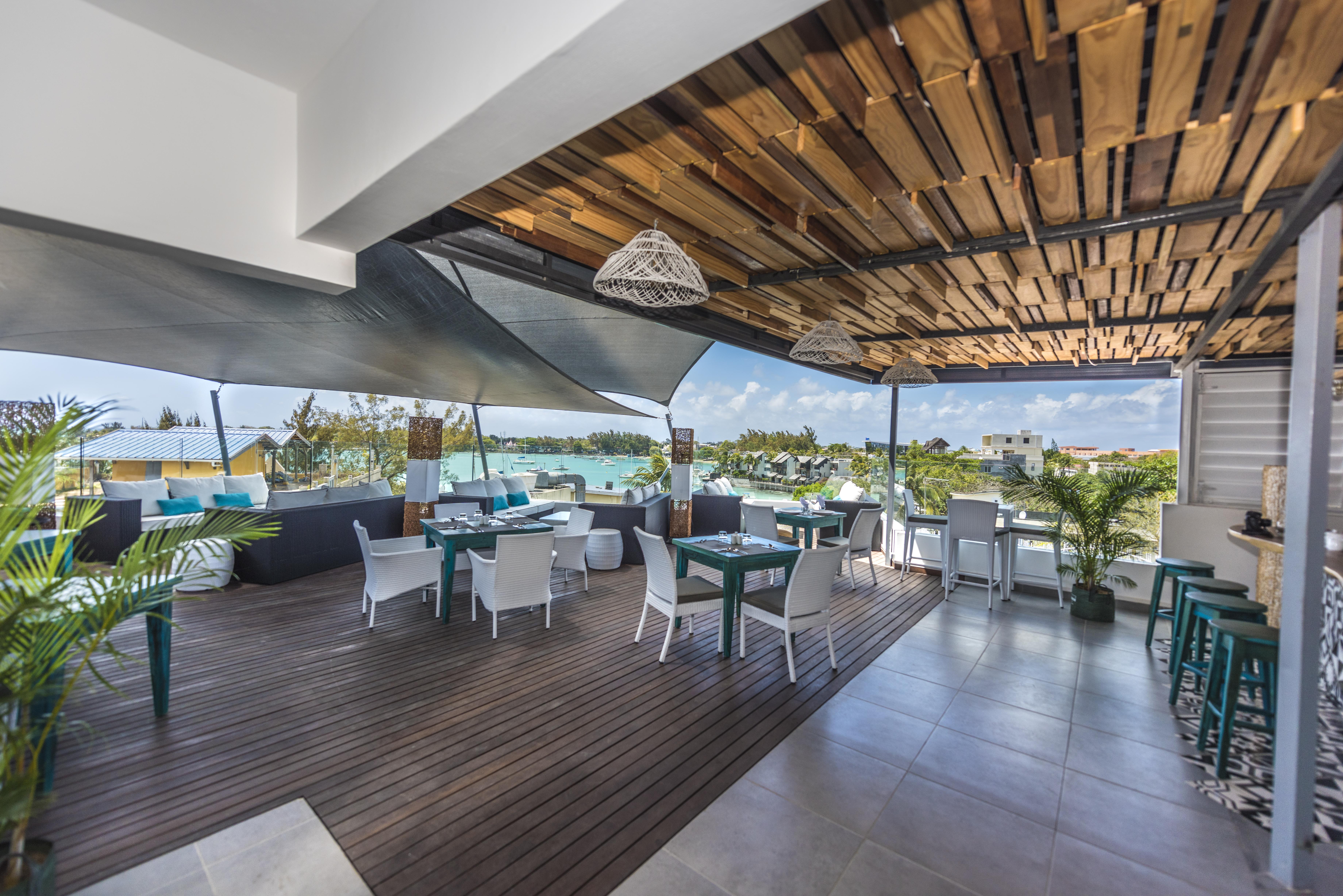 Azur Paradise Grand Baie Exterior photo
